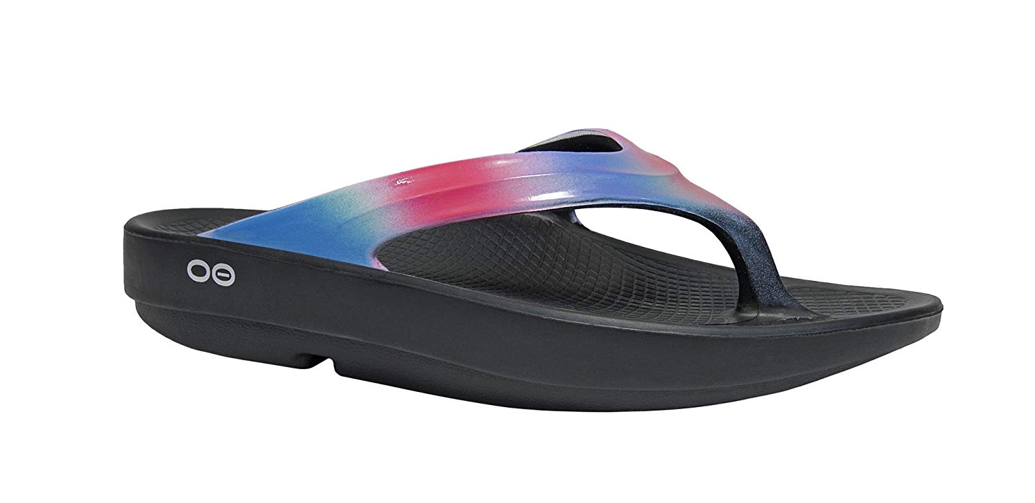 Review of OOFOS - Women's OOlala - Post Exercise Active Sport Recovery Thong Sandal